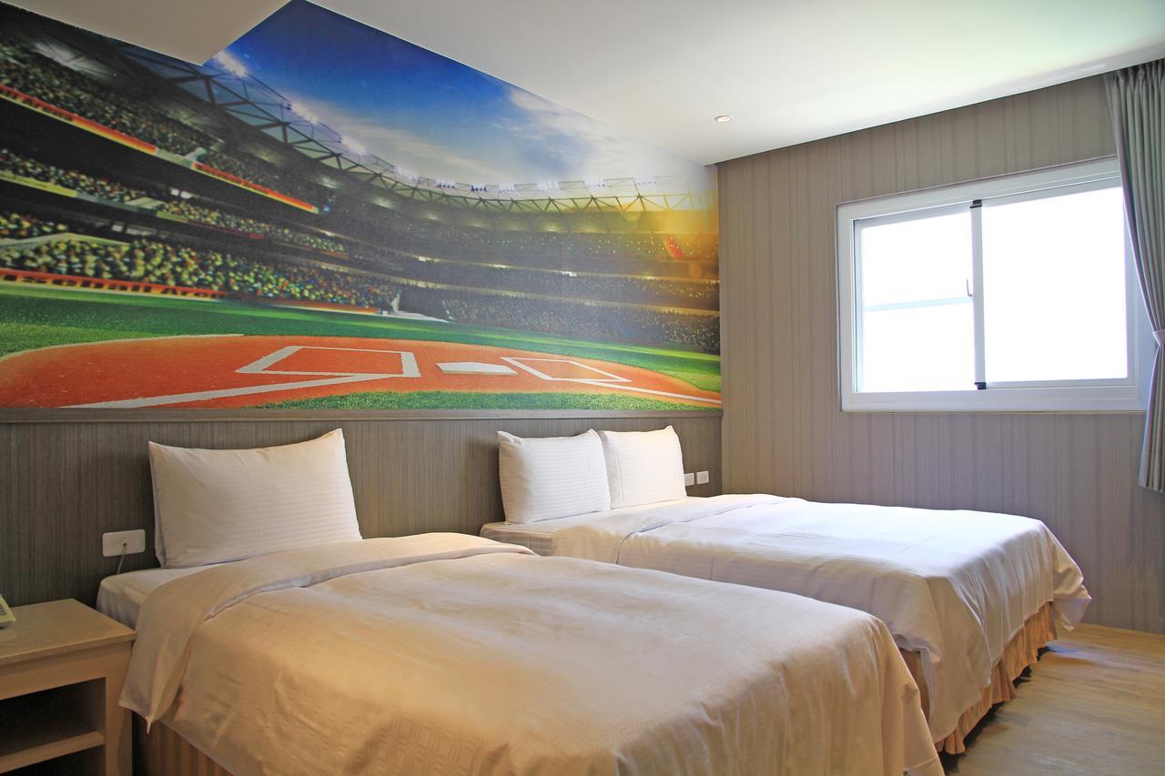 La Hotel-Baseball Theme Hall Cao Hùng Ngoại thất bức ảnh